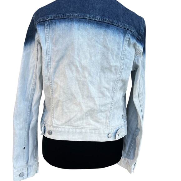 GAP 1969 women’s XS DENIM JACKET, TWO SHADES OF BLUE - Picture 5 of 8